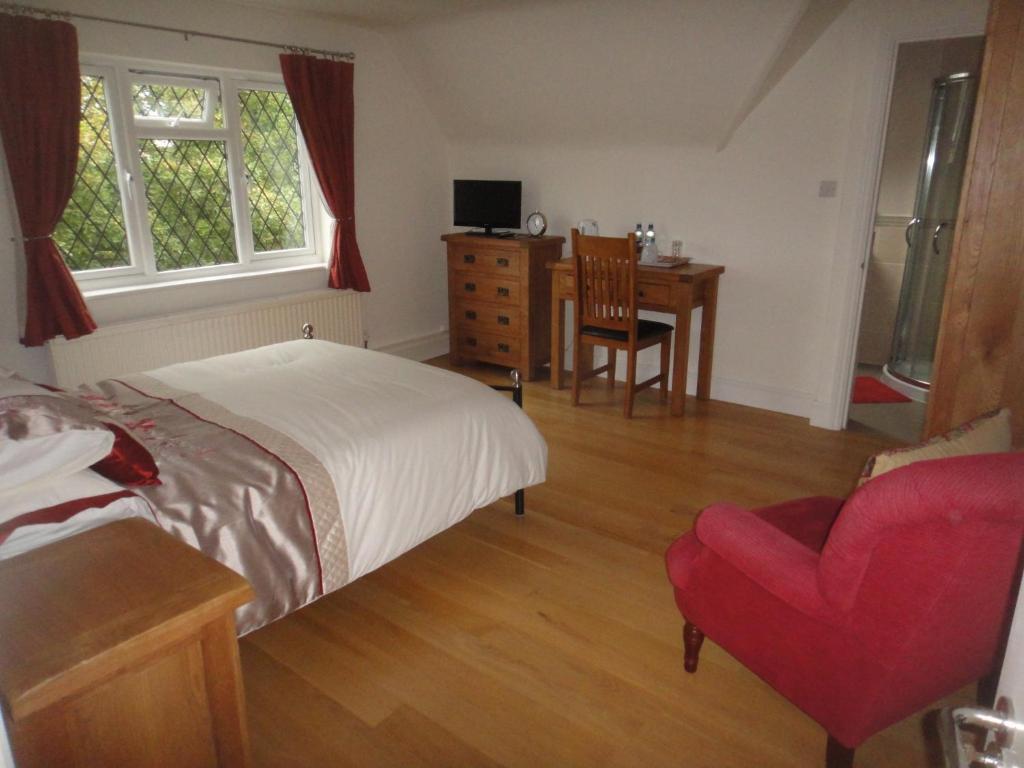 The Oaks Guest House London Room photo