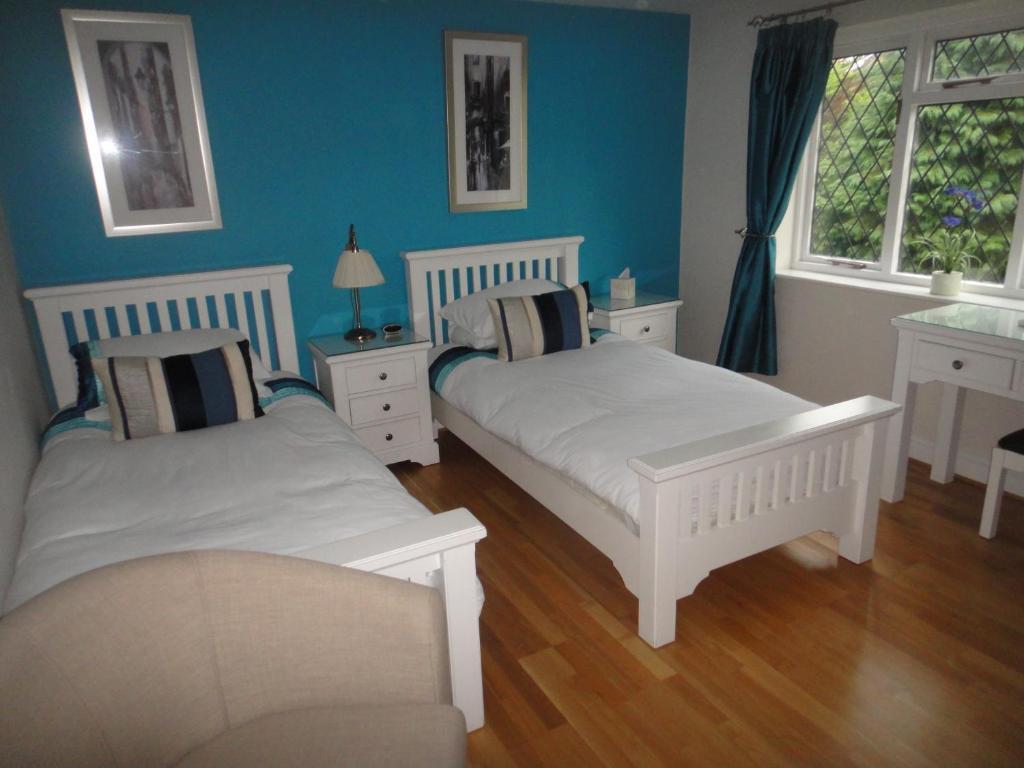 The Oaks Guest House London Room photo