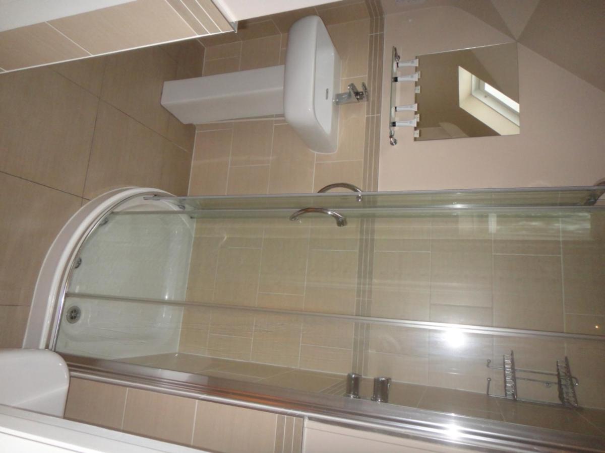The Oaks Guest House London Room photo